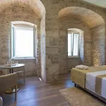 Πανσιόν Riva Palace 4*