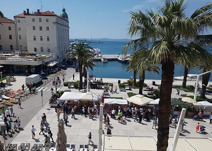 Riva Palace Gasthuis Split