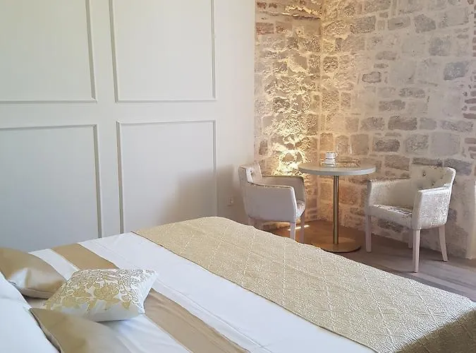 Πανσιόν Riva Palace